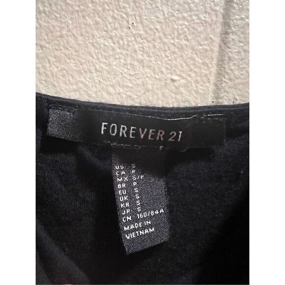 Forever 21 Woman’s Black Dress Size Small - Picture 4 of 5